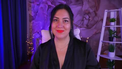 Snapshot of zafiramoonn chatting on 10, 11, 2025 Zafiramoonn online show from 10, 11, 2025