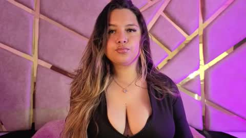 Claire  online show from 15, 11, 2025