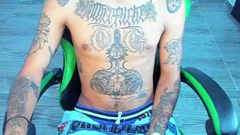 BiG Zafiro online show from 15, 4, 2026