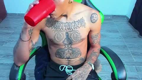 BiG Zafiro online show from 18, 4, 2026