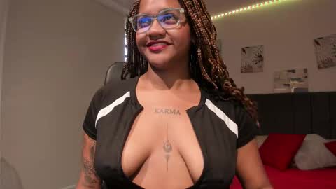 zahra_rose online show from 3, 3, 2025