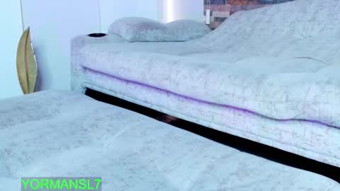 INSTAGRAM yormanfit7 online show from 2, 12, 2025