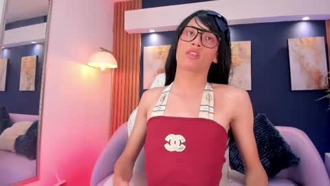 Zaira  online show from 4, 6, 2026