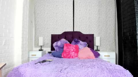 Snapshot of zamara_kleii chatting on 8, 11, 2025 Zamara Kleii online show from 8, 11, 2025