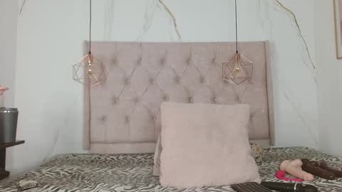 ZAMIRA online show from 6, 10, 2025