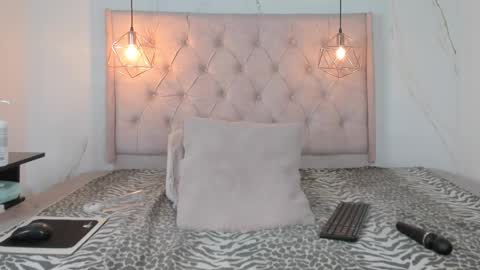 ZAMIRA online show from 29, 11, 2025