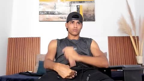 Snapshot of zander_2120 chatting on 30, 10, 2025 Zander online show from 30, 10, 2025