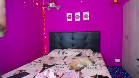 Snapshot of zara_tattoox chatting on 30, 12, 2024 ZARA ANYELINA online show from 30, 12, 2024