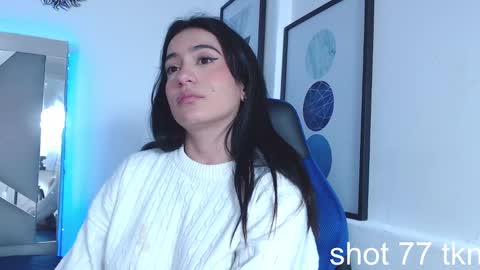 zaradames_ online show from 6, 1, 2025