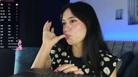 zaradames_ online show from 6, 11, 2025