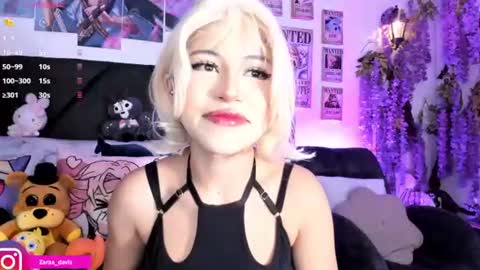 Snapshot of zaradaviss chatting on 19, 7, 2026 Zara online show from 19, 7, 2026