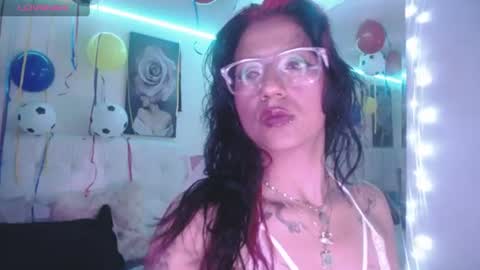 Snapshot of zarahbennet chatting on 6, 7, 2026 Zarah online show from 6, 7, 2026