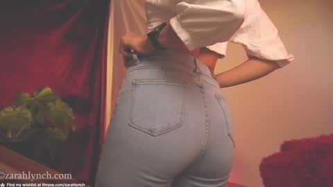 Miss Lynch   Next show  2911 online show from 16, 12, 2024