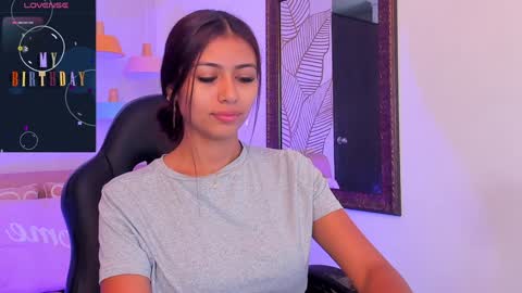 Snapshot of zaralim chatting on 13, 12, 2024 Zara Lim online show from 13, 12, 2024