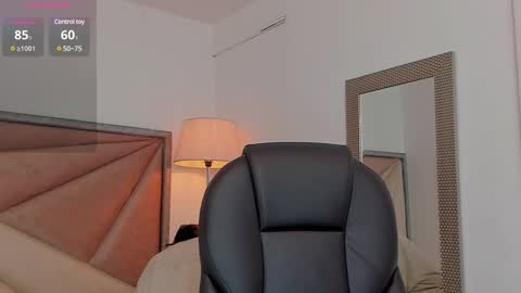 Snapshot of zaralim chatting on 11, 3, 2025 Zara Lim online show from 11, 3, 2025