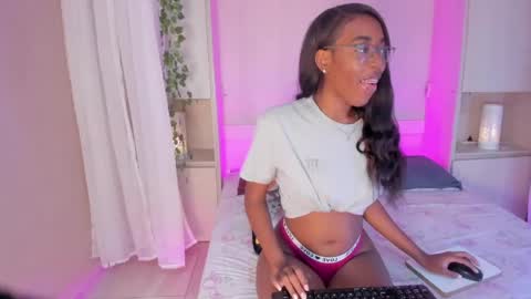SARA  online show from 13, 5, 2026
