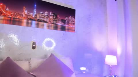 ZaraQuiinn online show from 14, 2, 2026