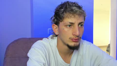 Snapshot of zarcoox chatting on 7, 4, 2026 Zarcoo online show from 7, 4, 2026