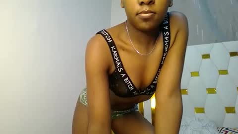 Snapshot of zariah011 chatting on 4, 5, 2026 zariah online show from 4, 5, 2026
