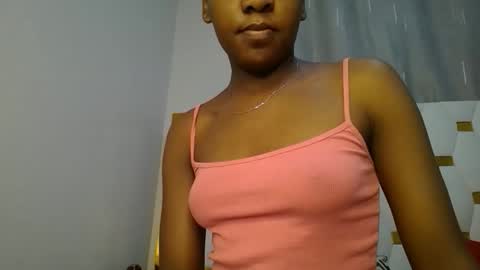 Snapshot of zariah011 chatting on 18, 5, 2026 zariah online show from 18, 5, 2026
