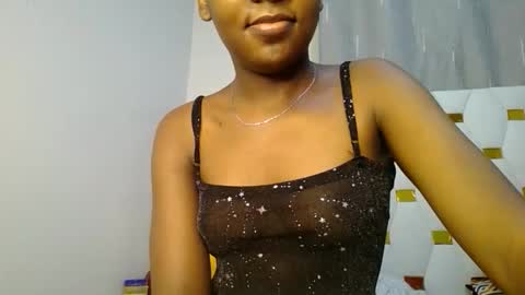 Snapshot of zariah011 chatting on 21, 5, 2026 zariah online show from 21, 5, 2026
