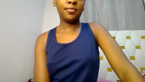 Snapshot of zariah011 chatting on 27, 5, 2026 zariah online show from 27, 5, 2026