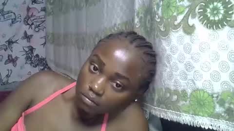 Snapshot of zarinamarlin chatting on 17, 5, 2026 zarinamarlin online show from 17, 5, 2026