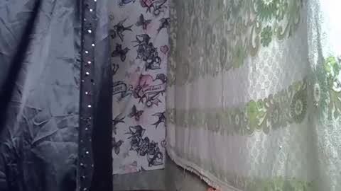 Snapshot of zarinamarlin chatting on 3, 6, 2026 zarinamarlin online show from 3, 6, 2026