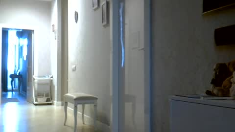 Zarina Swift online show from 20, 6, 2026