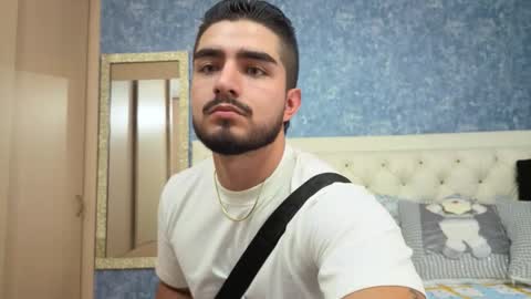 Snapshot of zayn_maximoff chatting on 23, 11, 2025 ZAYN MAXIMOFF online show from 23, 11, 2025