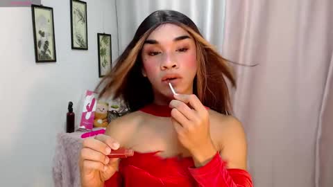 zaynelustts online show from 2, 12, 2025