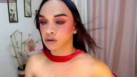 zaynelustts online show from 14, 12, 2025