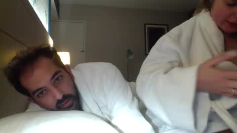 Snapshot of zazbella chatting on 4, 3, 2026 zazbella online show from 4, 3, 2026