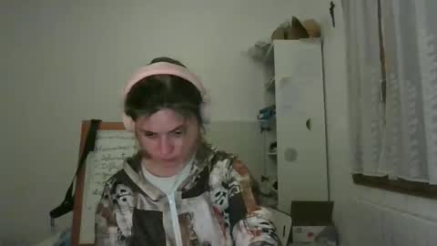 Snapshot of zazbella chatting on 16, 3, 2026 zazbella online show from 16, 3, 2026