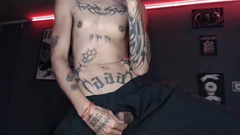 Snapshot of zeldrissss chatting on 12, 11, 2025 Zeldris online show from 12, 11, 2025