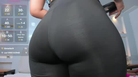 Snapshot of zenda_evans chatting on 12, 5, 2026 Zenda Evans online show from 12, 5, 2026