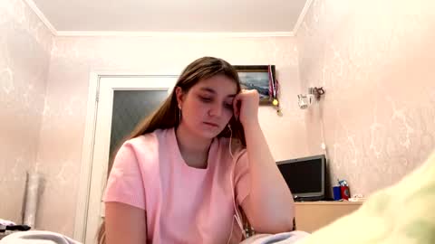 Snapshot of zeniabrossoit chatting on 1, 6, 2026 zeniabrossoit online show from 1, 6, 2026