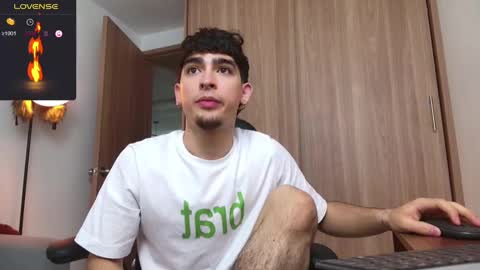 Snapshot of zenn_rush chatting on 14, 1, 2025 Zenn online show from 14, 1, 2025