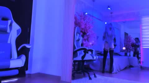    online show from 9, 2, 2025