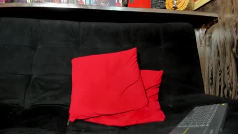 Snapshot of zephyra_angels1 chatting on 8, 3, 2025 ZEPHYRA ANGELS online show from 8, 3, 2025