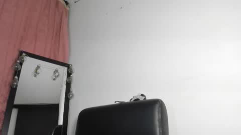 ZEPHYRA ANGELS online show from 26, 3, 2026