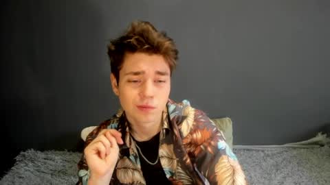 Ethan online show from 19, 4, 2026