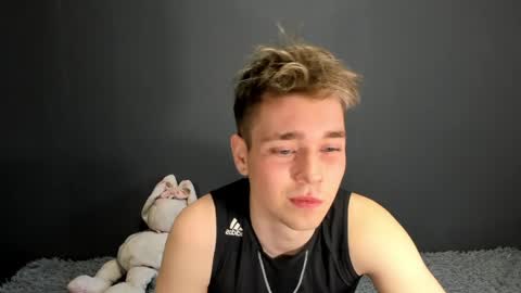 Ethan online show from 26, 4, 2026