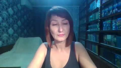 Snapshot of zerilane chatting on 6, 3, 2026 Elena online show from 6, 3, 2026