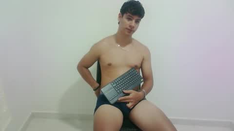 Snapshot of zeus_183 chatting on 17, 9, 2025 zeus_183 online show from 17, 9, 2025