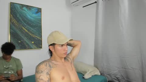 Snapshot of zeus_sm chatting on 8, 3, 2025 zeus_sm online show from 8, 3, 2025