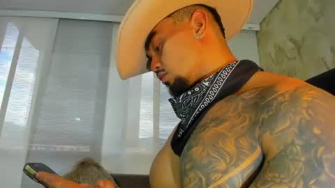 Snapshot of zeus_strong93 chatting on 12, 7, 2026 zeus strong online show from 12, 7, 2026