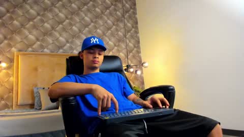 zeus online show from 2, 1, 2025