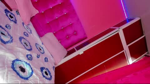 Snapshot of zeuss_x chatting on 9, 4, 2026 Aisha Alejandra Rosse Deus online show from 9, 4, 2026