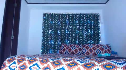 zhannaya online show from 17, 10, 2025